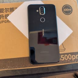 Nokia 8.1 2 simkorts platser 64gb