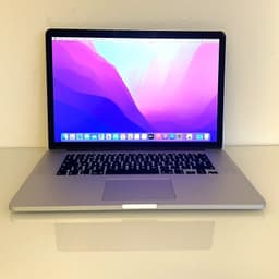 Apple MacBook Pro 15" 2015 Core i7 2,2Ghz 16GB 256GB