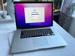 MacBook Pro 15” 2015, 4c/8t, 16GB, 512GB