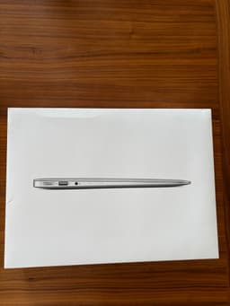 MacBook Air 13-tum