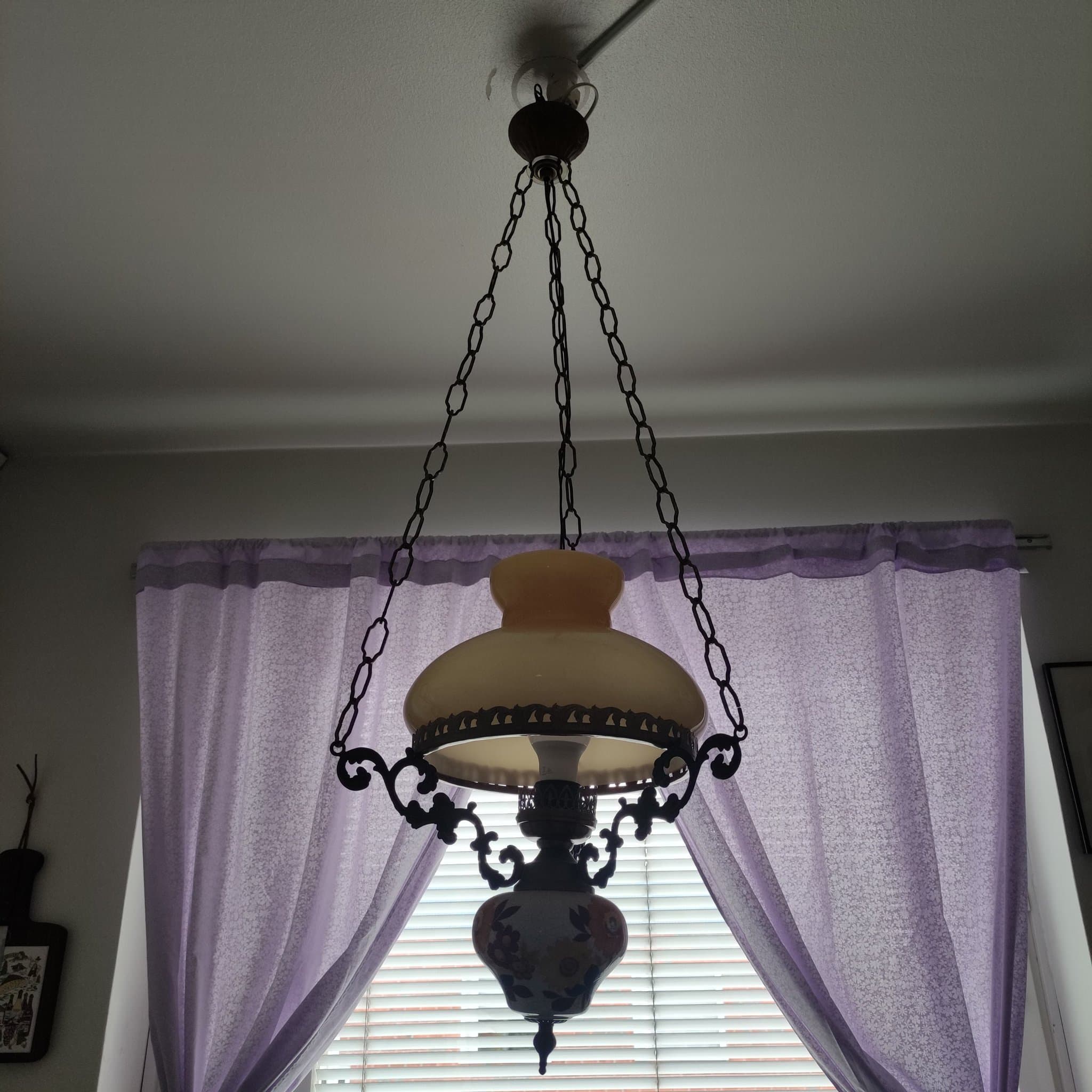 Vintage Taklampa med Blommotiv