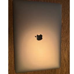 MacBook Pro 15” 8-core i9 1TB 32 GB
