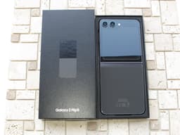 Samsung Galaxy Z Flip 5 5G 8/256GB-Olåst