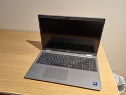 Dell Latitude 5550 - Intel Core Ultra 7