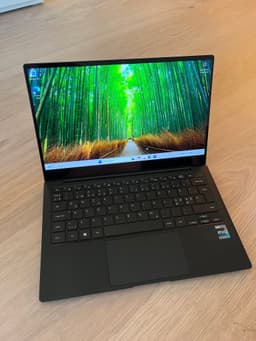 Samsung Galaxy Book2 Pro - 13” i7