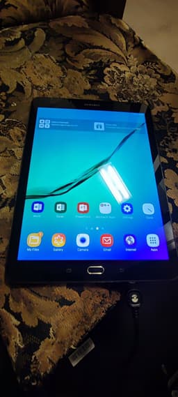 Samsung Galaxy Tab S2 (SM-T810)