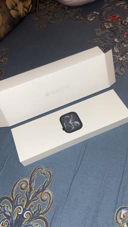 Apple Watch S/M 42 mm GPS+Cell Aluminium | Svart