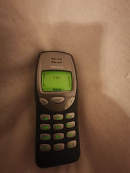 Nokia 3210, Olåst.