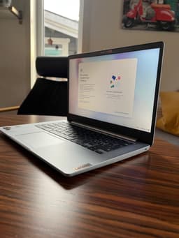 Lenovo IP Slim 3 ChromeBook