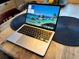 Apple MacBook Pro 13” Retina M1 2020