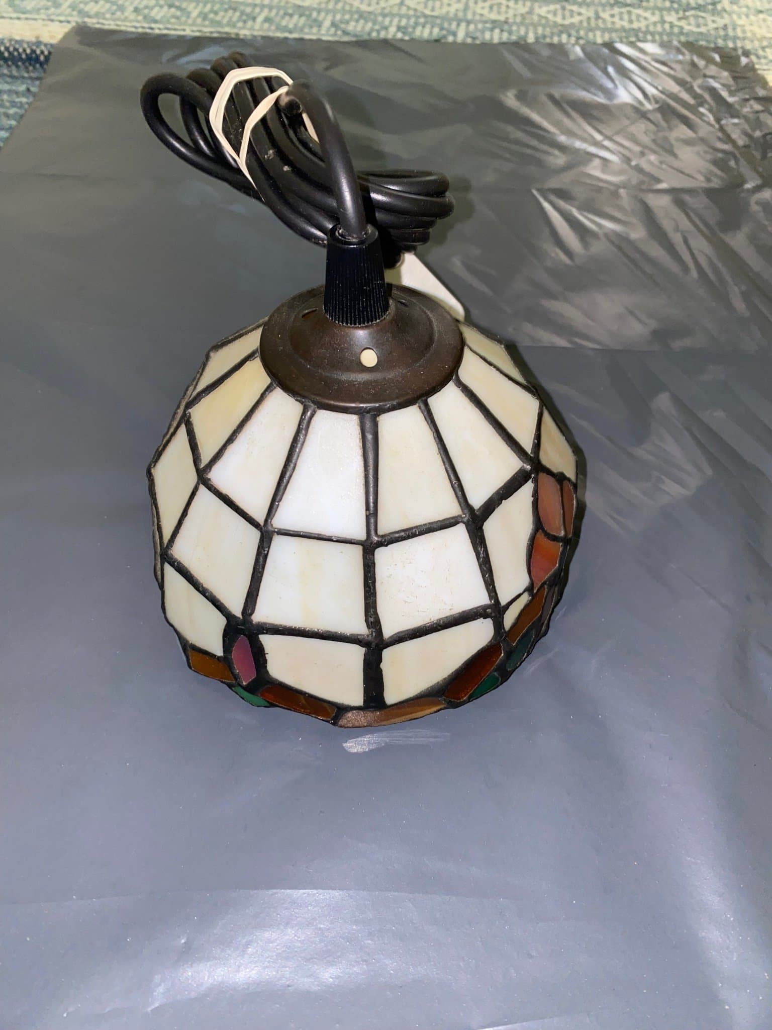 Fönsterlampa i Tiffany-stil