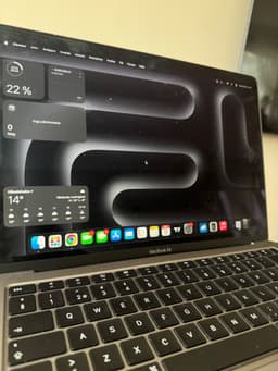 MacBook Air 13 tum, 2020