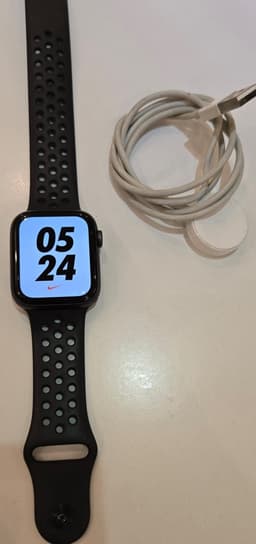 Apple Watch Series 4 - 40mm (GPS)