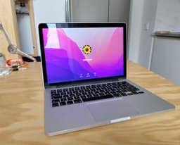 MacBook Pro (Retina, 13-tum, tidig 2015, 256GB SSD)