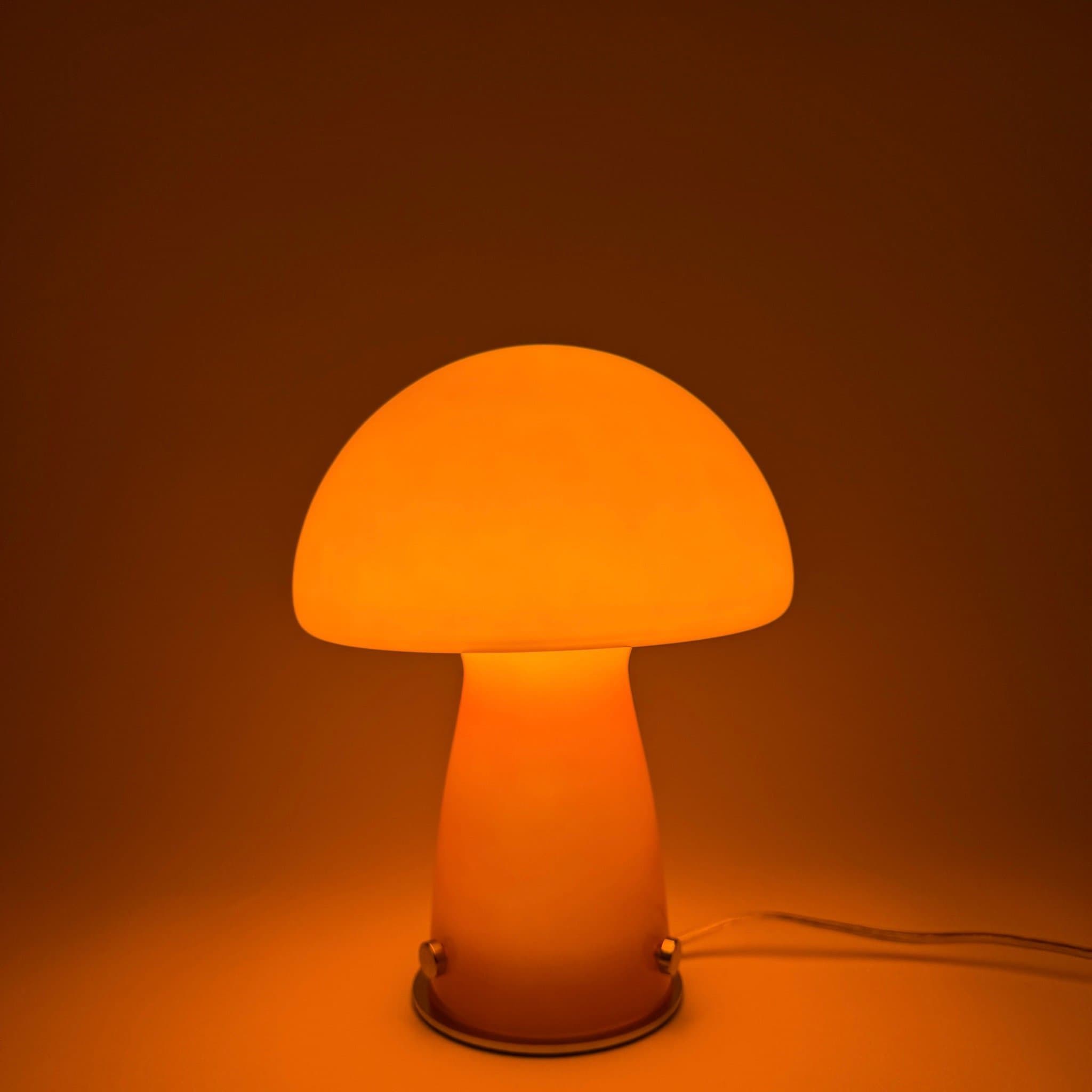 Orange svamplampa i glas, 70-tals retrodesign