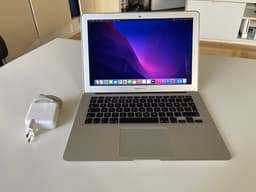 MacBook Air (13 tum, 2017) 256 GB SSD | 8 GB RAM | macOS Monterey
