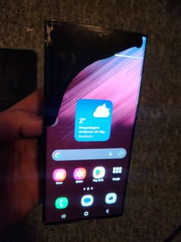 Samsung Galaxy S22 Ultra + samsung flip 4 (obs!! defek ej garanti eller return )