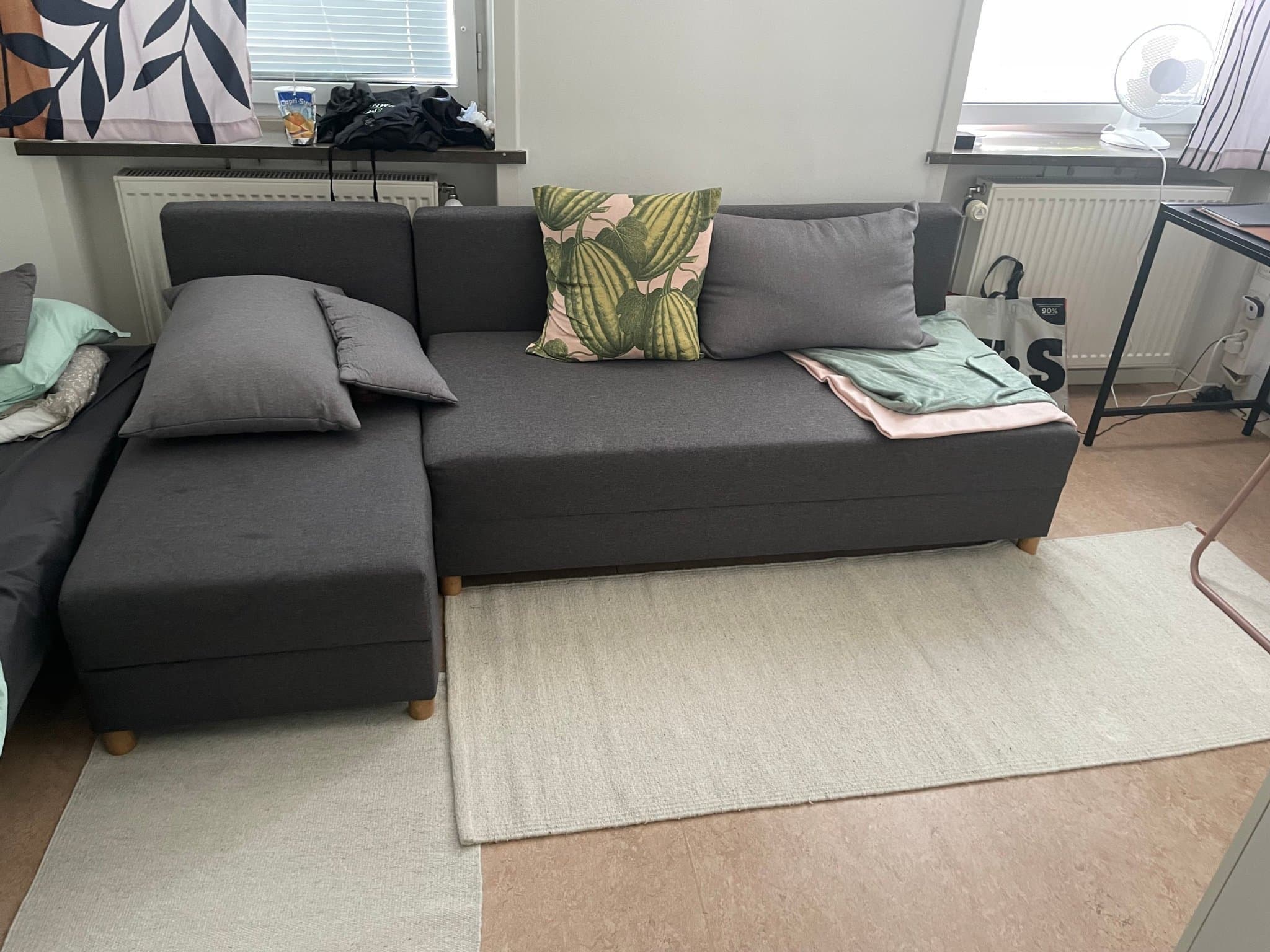 Gratis Soffa + Sängstomme