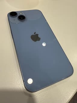 iPhone 14 128 GB använd 6 mån