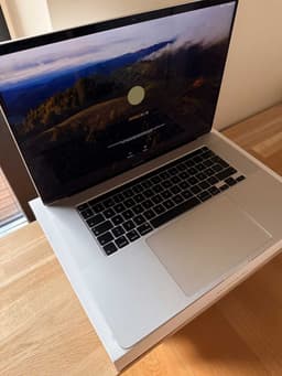 MacBook Pro 16 tum 2019 - i9 - 1 TB SSD