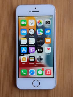 iPhone SE (2016)