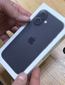Nästan ny iPhone 16 100% batterihälsa+ Apple watch SE
