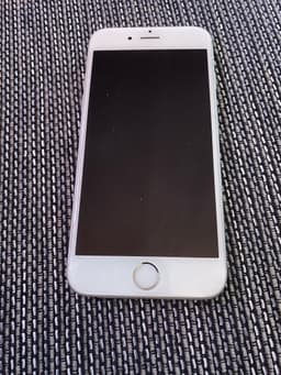 iPhone 6 säljer som reparationy objekt eller reservdelar
