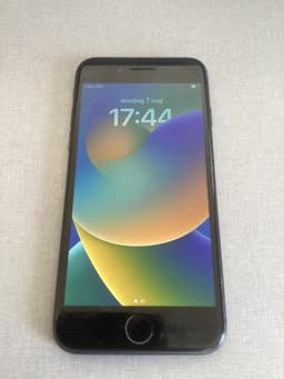 iPhone 8 med 64 GB