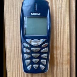 Nokia 3510 – klassisk knapptelefon 2002 – dark blue – med batteri, tegelsten