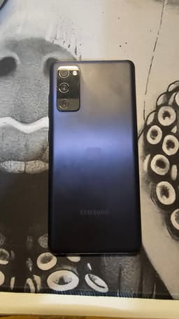 Samsung Galaxy S20 FE 5G.