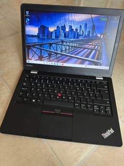 Finskick i5 Intel, 2,5 Ghz Lenovo13 16GB/256GB SSD W11 - MS Office Svensk