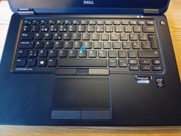 DELL 7450/ i5 5300U / 6 GB RAM / SSD 237 GB / 14"