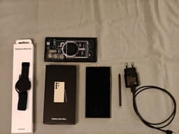 Samsung Galaxy S24 Ultra Gul + Galaxy Watch6