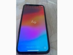 iPhone XR Olåst väldigt bra skick säljer utan laddare o kabel