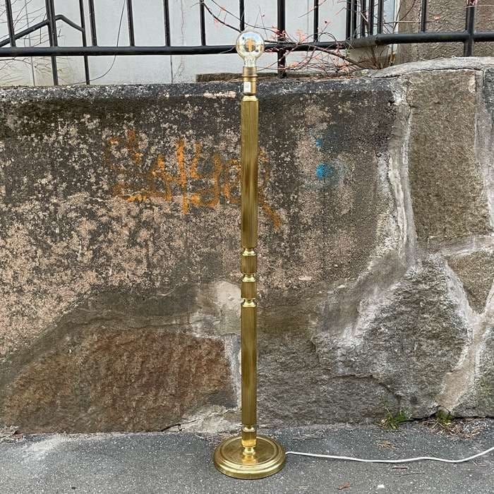 Golvlampa, mässing