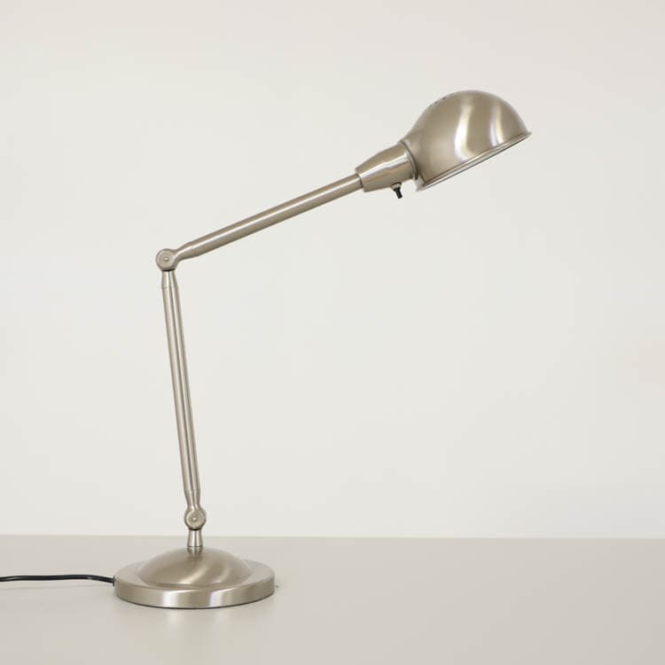Skrivbordslampa A0301 - Alternativ 2