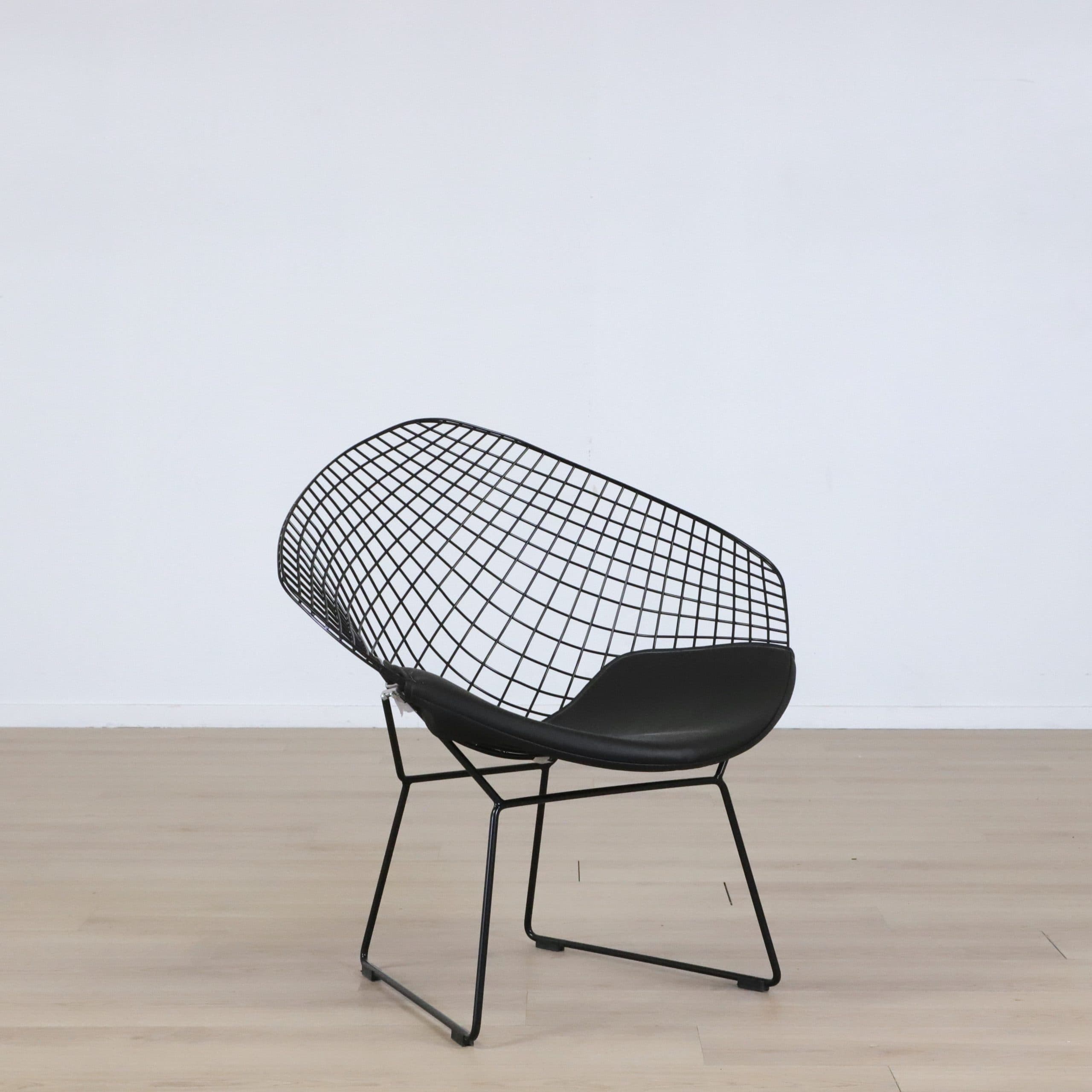 Loungestol inspirerad av Diamond KNOLL