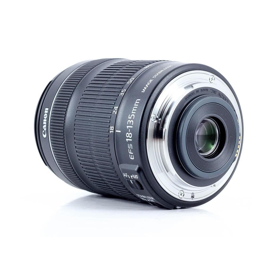 Objektiv Canon EF-S 18-135mm f/3.5-5.6 IS STM Canon EF-S 18-135mm 3.5
