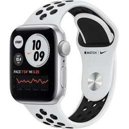 Apple Watch Series SE 1 (2020) GPS 40 mm - Aluminium Silber - Nike Sportarmband Weiß/Schwarz