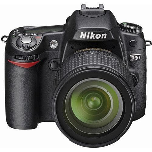 Reflex D80 - Black + Nikon Nikkor AF-S DX 18-135mm f/3.5-5.6G ED f/3.5-5.6