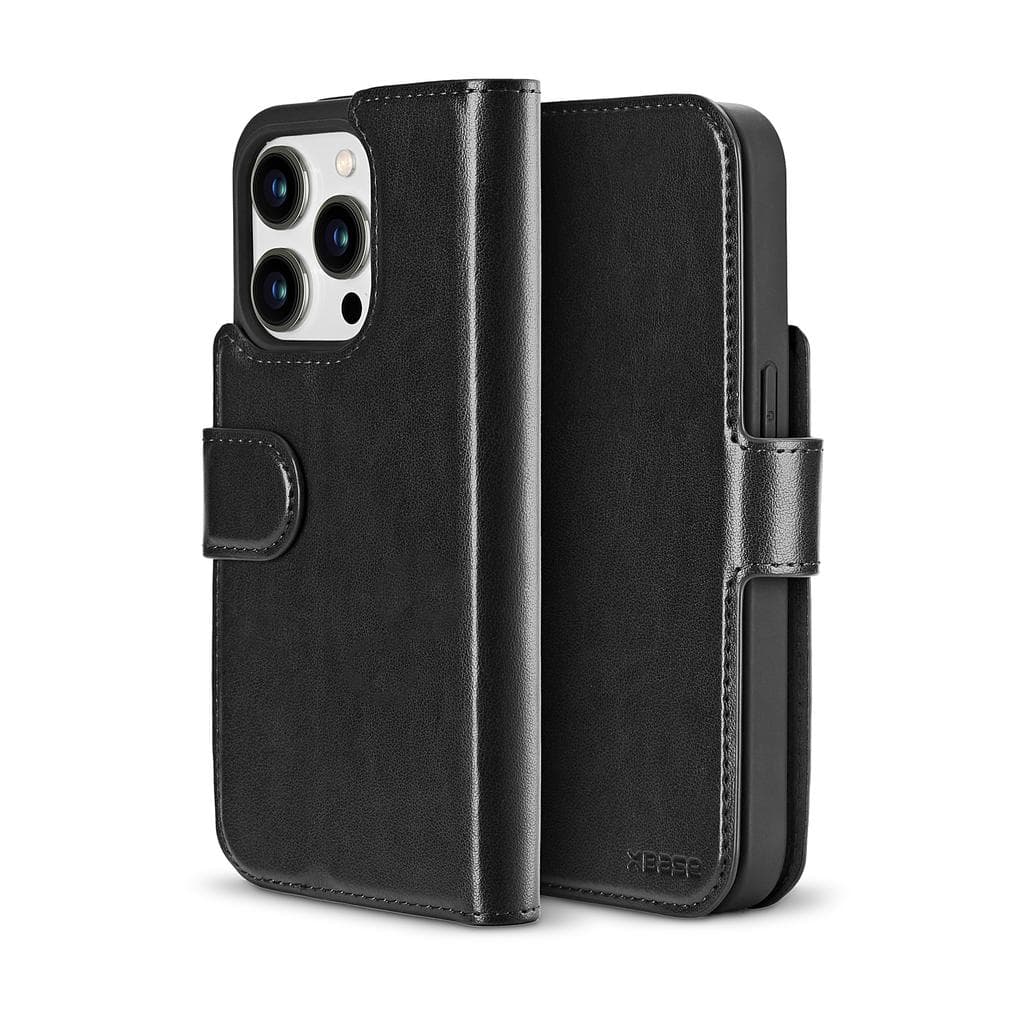 iPhone 16 Pro case - Leather - Black