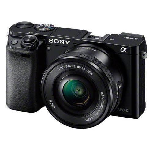 Alpha a6000 - Noir + Sony E 16-50 mm f/3.5-5.6 PZ OSS + E 55-210mm f/4.5-6.3 OSS f/3.5-5.6 + f/4.5-6.3