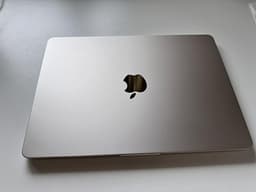 MacBook Air M2 | 16GB RAM | 512GB SSD | NYSKICK