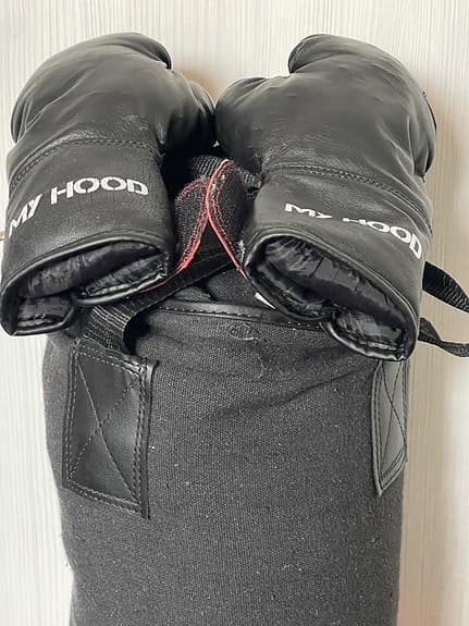 MY HOOD Boxningssäck och Boxningshandskar Svart och Röd