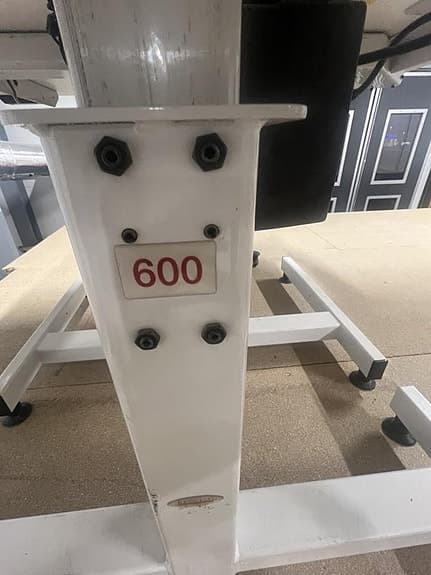 Höj och sänkbar skrivbord