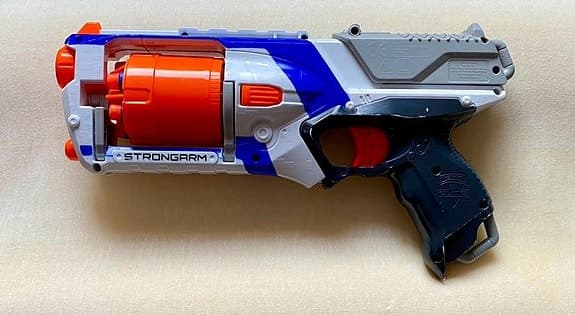 6st Nerf Elite i olika storlekar