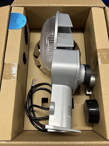 Gårdsbelysning Led Westal med skymningsrelä