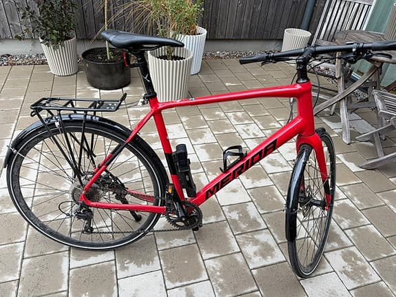 Merida Speeder 200 - herrcykel hybrid L bra pendlingscykel