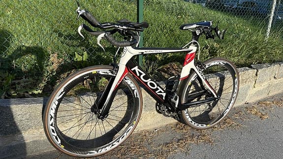 KUOTA K-Factor triathlon time trial bike