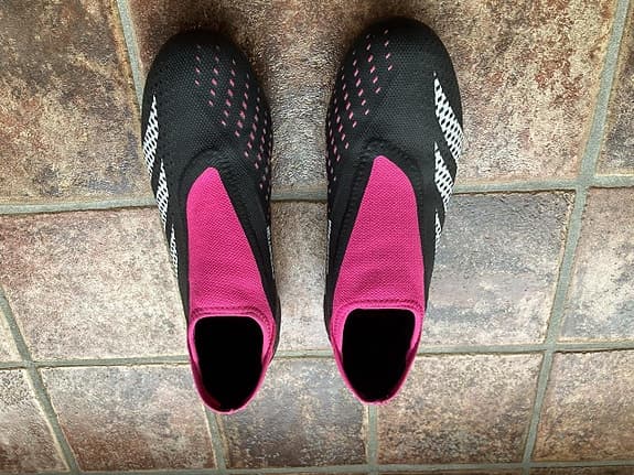 Adidas fotbollsskor - strl.40 2/3